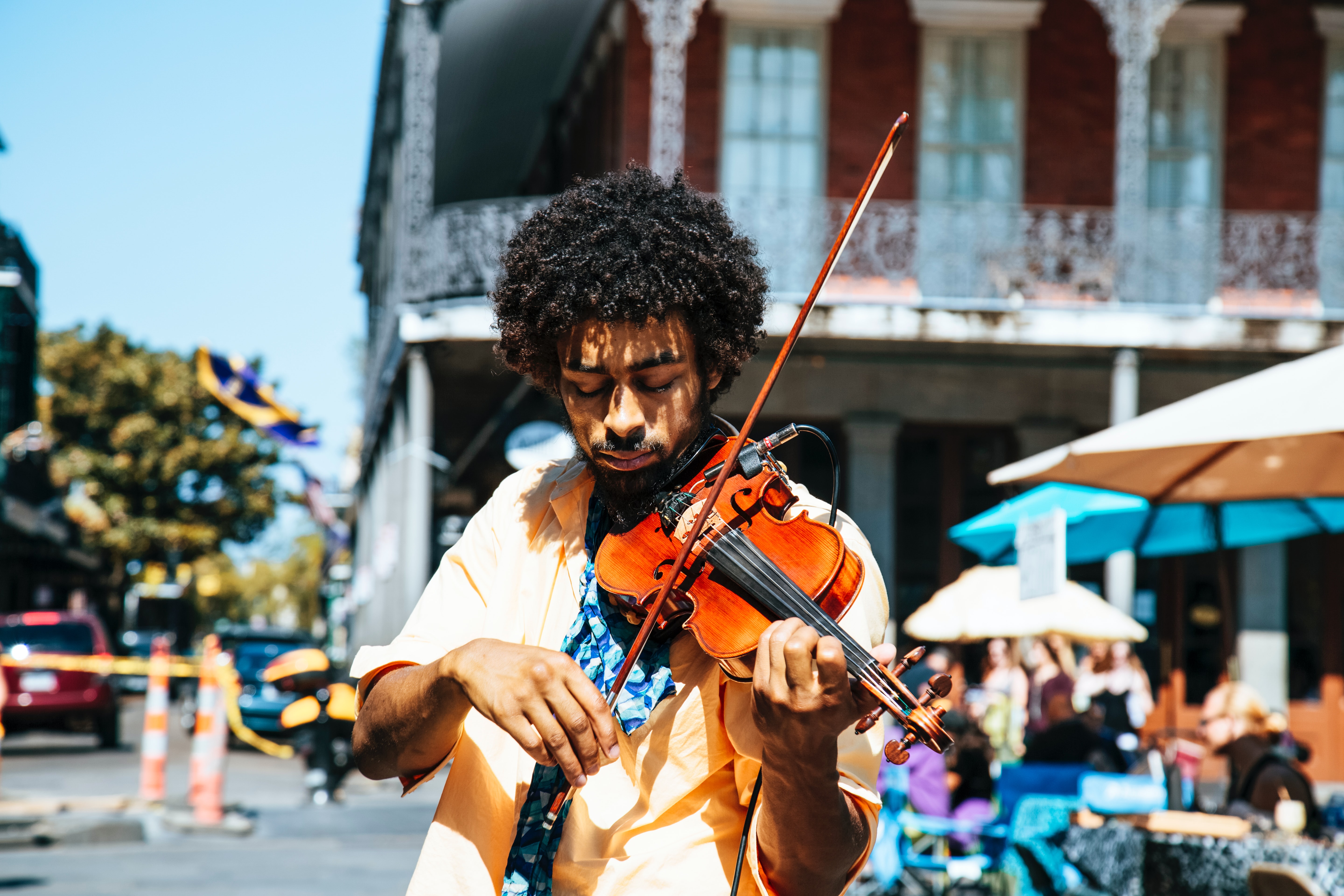 New Orleans street violinist