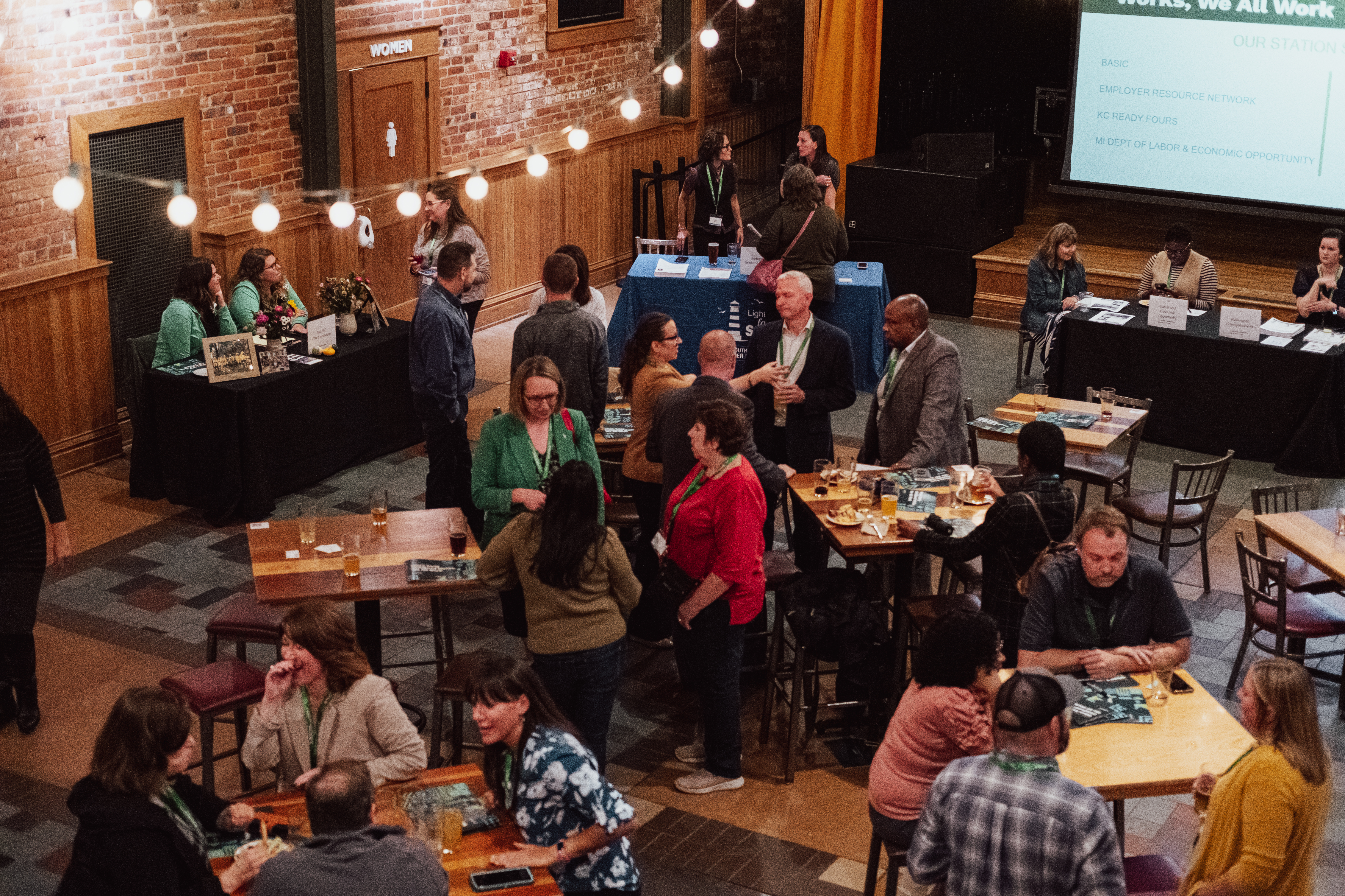Overhead shot of crowd, interior, Bell's Eccentric Cafe, for the Pulse CEO Summit