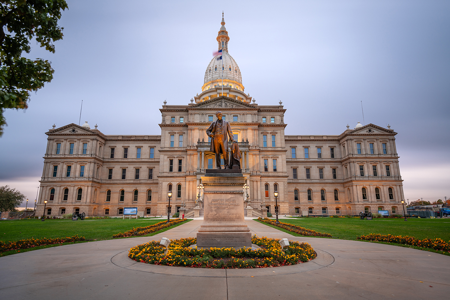 Michign Capitol at dusk