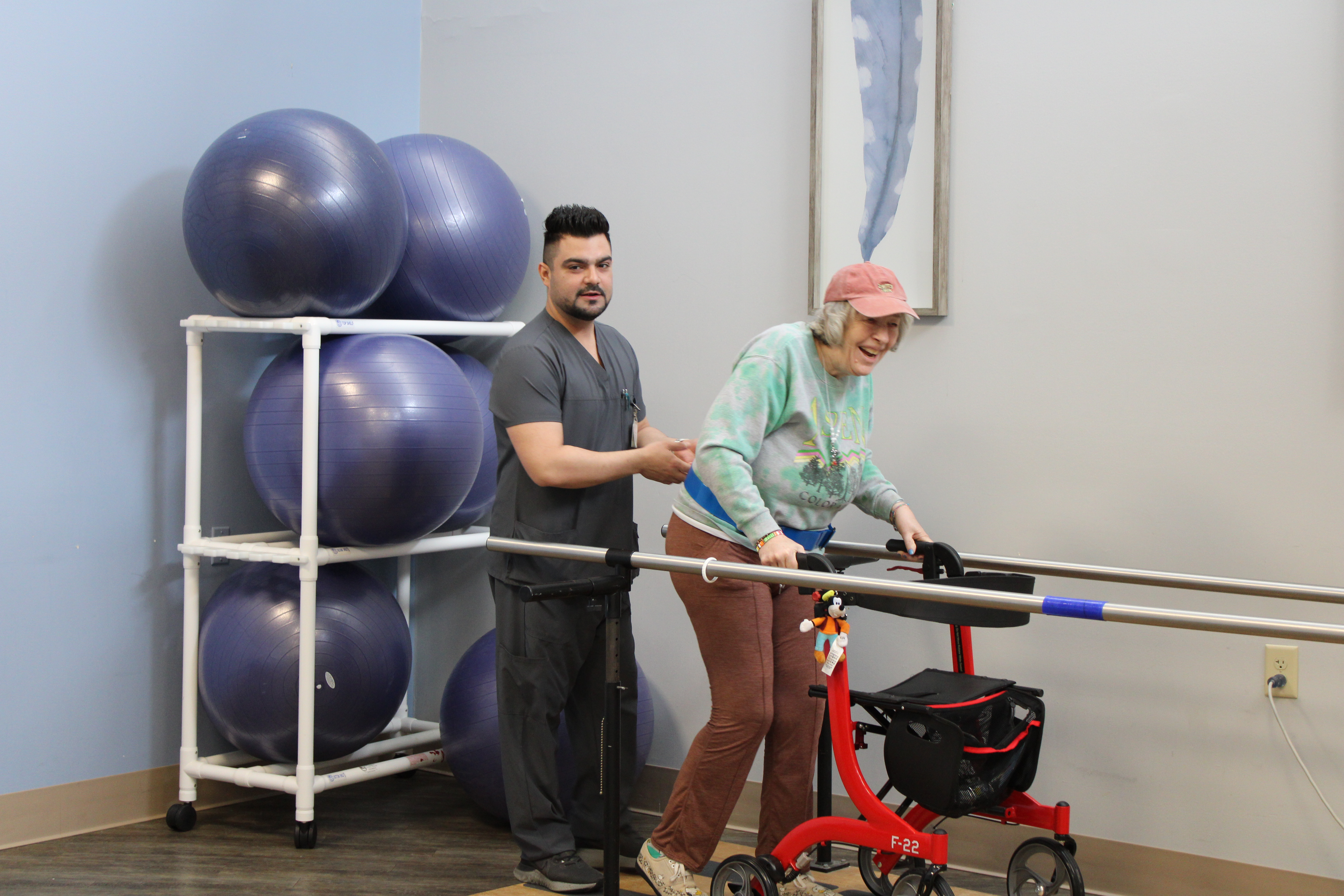 Ariel Martinez Ochoa helping patient