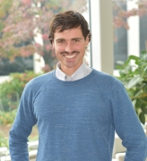 Erik Vasilauskas headshot